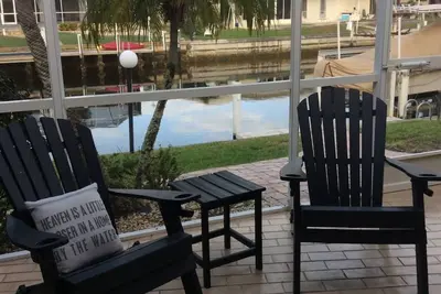 Image de Maison avec piscine au paradis. 3 chambres 2 1\/2 salle de bain!