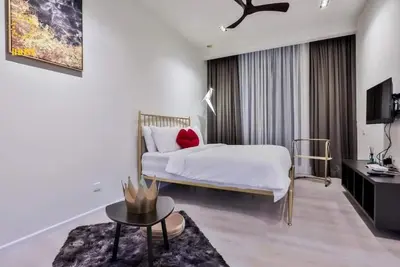 Image de Suite King de Luxe avec Vue sur Jardin 1