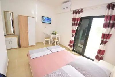 Image de Appartement pour 2 personnes avec vue mer à Herceg Novi