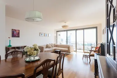 Image de Flh Expo Flat with View