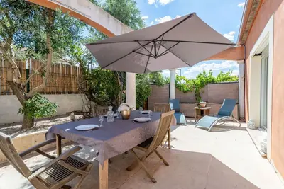 Image de Merveilleuse maison de vacances avec Wifi, climatisation, Tv, terrasse, animaux admis et parking