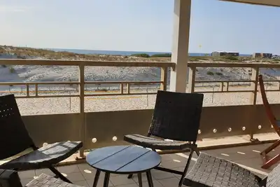 Image de BiscaOcéan – Appartement T3 en front de mer avec piscine et terrasse