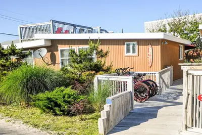 Image de Vues incroyables sur l'eau depuis Roofdeck. Maison pour 10 personnes. Tout rénové