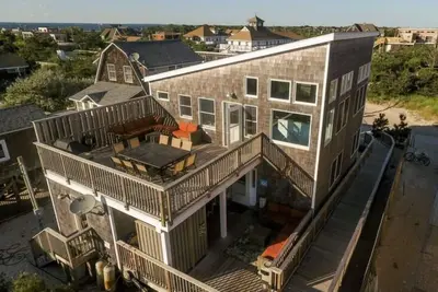 Image de À quelques pas de l'océan. Toute nouvelle maison. Vues sur l'océan. 10 couchages