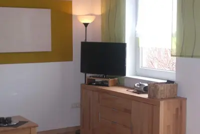 Image de Grande maison de vacances (82 m2) sur deux étages avec une terrasse ensoleillée