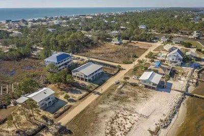 Image de Maison familiale Bayfront avec plage