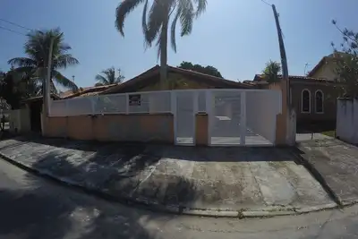 Image de Maison à Caraguá avec piscine et barbecue
