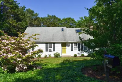 Image de 62 Long Hill Rd - Près du golf Dennis et des plages du côté nord!