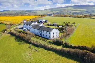 Image de Ballarhennie House - une maison de vacances qui peut accueillir 6 personnes dans 3 chambres