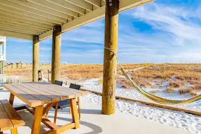 Image de Nouvelle maison en bord de mer sur la plage de Navarre! Chariot de golf gratuit inclus