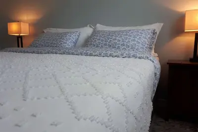 Image de Central, 2 bedroom King\/Queen, Semidetached House in French Quarter