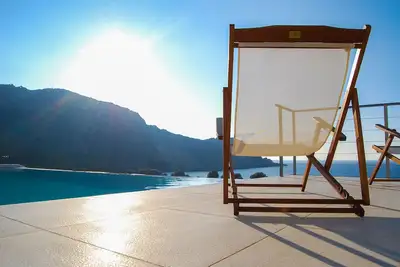 Image de Villa de luxe Corallium avec vue mer Ă Sfinari, Kissamos