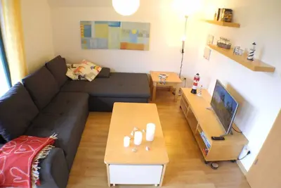 Image de Maison de vacances idyllique avec jardin, lit double, 2 lits simples, salle de bain avec douche