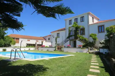 Image de Belle maison de vacances privée avec piscine privée, climatisation, Wifi, Tv, terrasse et parking