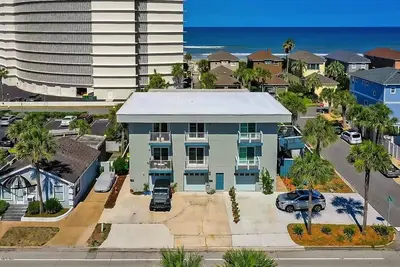 Image de Nouvellement inscrit - Belle maison de ville à quelques pas de la plage