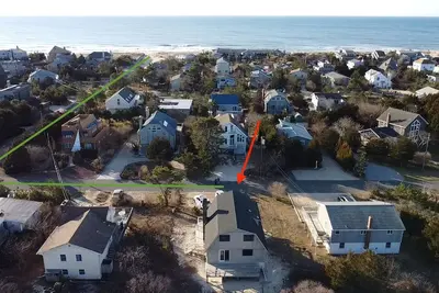 Image de Amagansett Beach House. À quelques pas d'une belle plage.