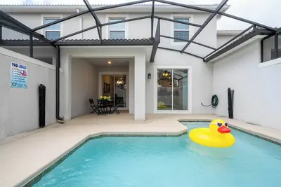 Image de Family Friendly 4Bd w Pool Storey Lake Resort 5035