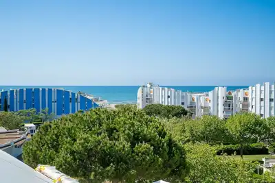 Image de Agréable appartement pour 4 personnes avec climatisation, Wifi, Tv, terrasse et parking
