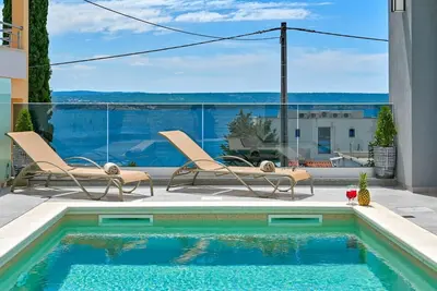 Image de Nouveau 2020! Villa Futura avec magnifique vue mer