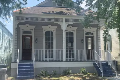 Image de Marchez jusqu'au French Quarter Fest le mois prochain pour cette propriété.
