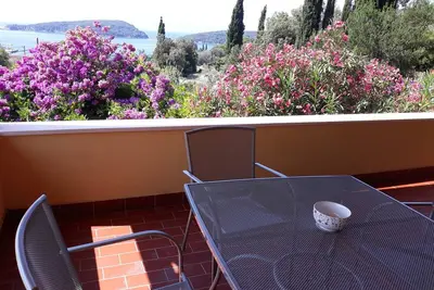 Image de Appartement Luna - Appartement 1 Chambre Confort avec Terrasse et Vue sur la Mer