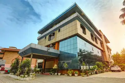 Image de Hôtel Vasundhara Palace près de Ram Jhula Rishikesh, près de la rivière Ganga