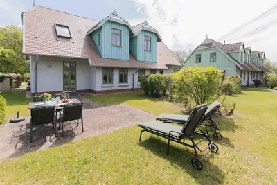 Image de Semi-detached house KĂĽstenhof 4a in the Baltic seaside resort of Wustrow