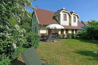 Image de Semi-detached house KĂĽstenhof 5a in the Baltic seaside resort of Wustrow