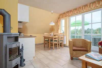 Image de Upper floor apartment Mr-2 in the Meeresrauschen house in the Baltic seaside resort of Wustrow