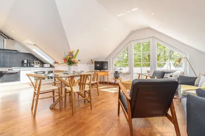 Image de Top floor apartment Th-07 in the tower house in the Baltic seaside resort of Wustrow