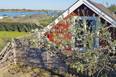 Image de Maison de vacances pour 3 a Torslanda-By Traum