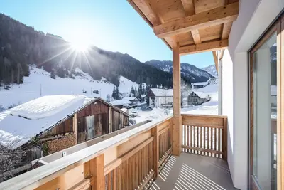 Image de Appartement idyllique \"Kronplatz\" avec balcon, jardin et Wi-Fi