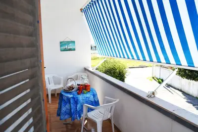 Image de Appartement central \"Casa vacanza vicino spiaggia-Ll23\" avec balcon