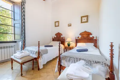 Belle chambre dans la maison d'hôtes \"Son Vivot\" avec piscine, terrasses et Wi-Fi