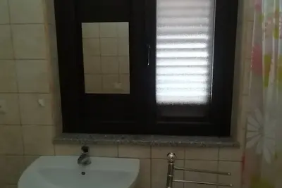Image de Sardaigne, côte orientale dans les eaux cristallines de Posada