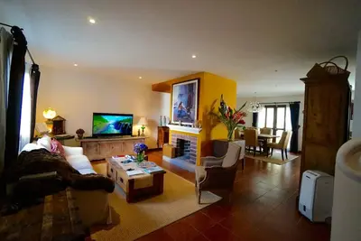 Image de Charmante maison avec tout le confort de la maison!