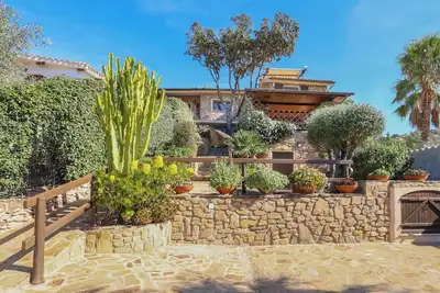 Image de Appartement tranquille \"Leccio\" sur la plage avec terrasse, jardin et Wi-Fi