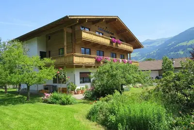 Image de Magnifique maison de vacances privée avec Wifi, Tv, balcon, animaux admis et parking