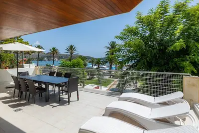 Image de Appartement de vacances Olympo avec vue sur mer, vue sur la montagne, Wi-Fi et terrasses ; parking dans la rue