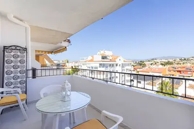 Image de Charming Holiday Apartment Adriana with Pool, Air Conditioning, Wi-Fi, Balconies, Terrace and Sea & Mountain View
