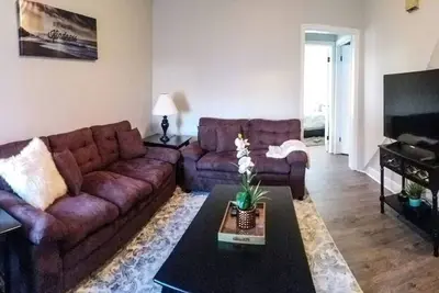 Image de Charismatic Downtown Apartment