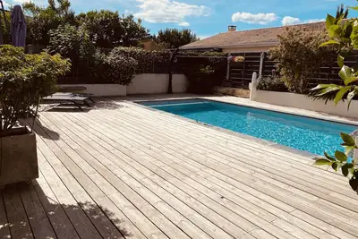 Image de Large  Echoppe with swimming pool 10 mm from downtown Bx, 45 mm from the beach