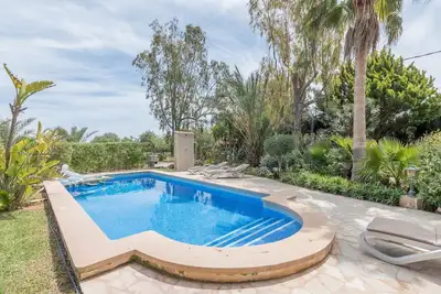 Image de Villa en pierre naturelle avec piscine et jardin - Villa Sa Barraca