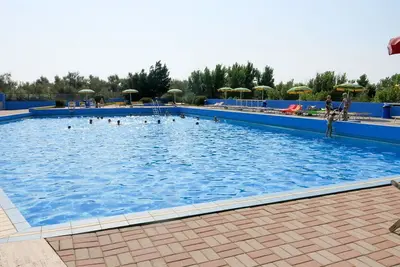 Image de Joli appartement dans une maison de vacances avec piscine, climatisation, Wifi, terrasse, parking