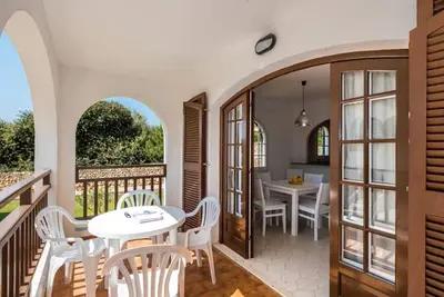 Image de Appartement dans un complexe bien entretenu avec piscine - Girasol Garden Superior 2 B