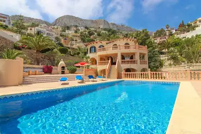 Image de Villa avec piscine privée Maryvilla 1701