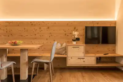 Image de Studio \"Mirko\" avec balcon, vue sur les montagnes, jardin et Wi-Fi