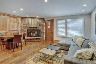 Image de Nouvelle Liste! Entrée extérieure Condo 2 chambres situé au coeur de Vail