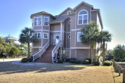 Image de 1 Child's Dream - Oceanfront 4br/4ba Home, Elevator, Amazing Views-Sleeps 8