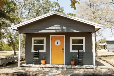 Image de 01 Lonestar - Carmine Cottage avec vue sur la campagne